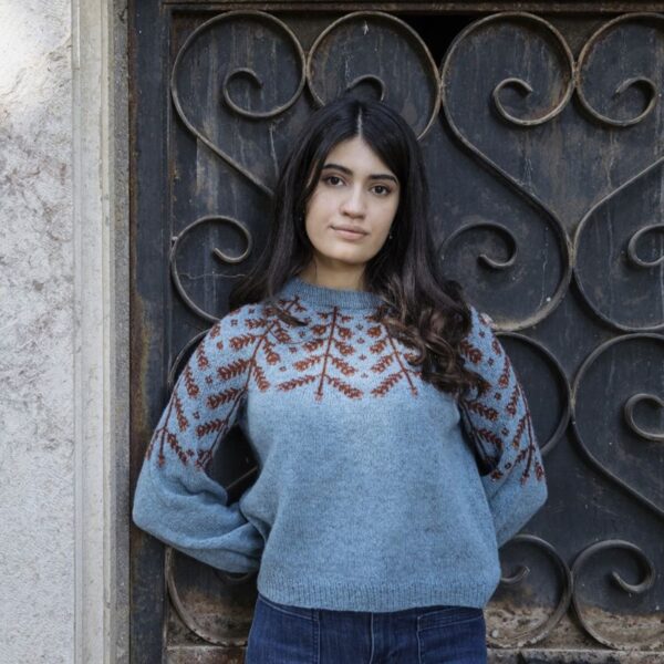 MEMORY LANE: EMBELLISHED KNITS TO CHERISH - LAINE