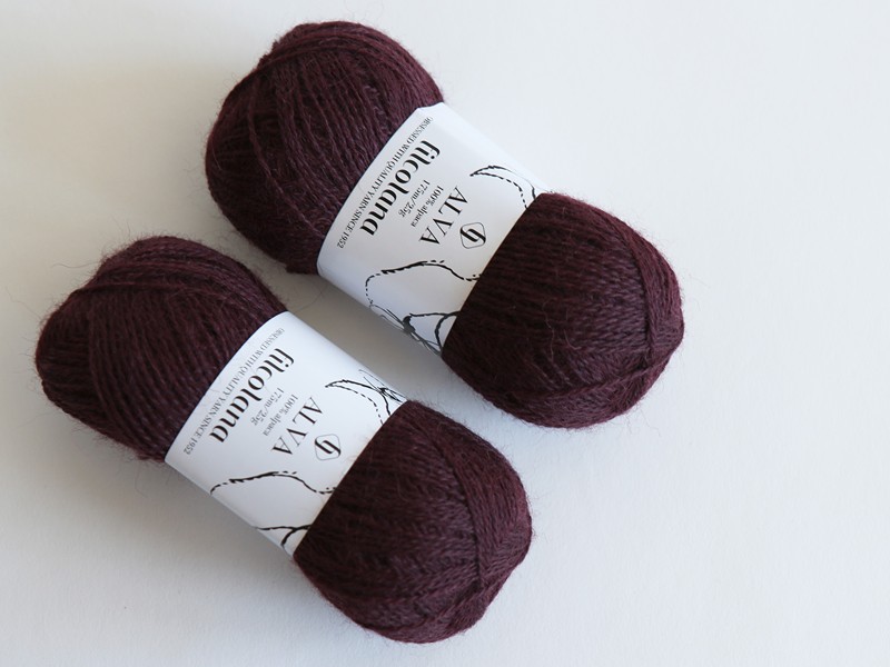 382 - DARK BORDEAUX